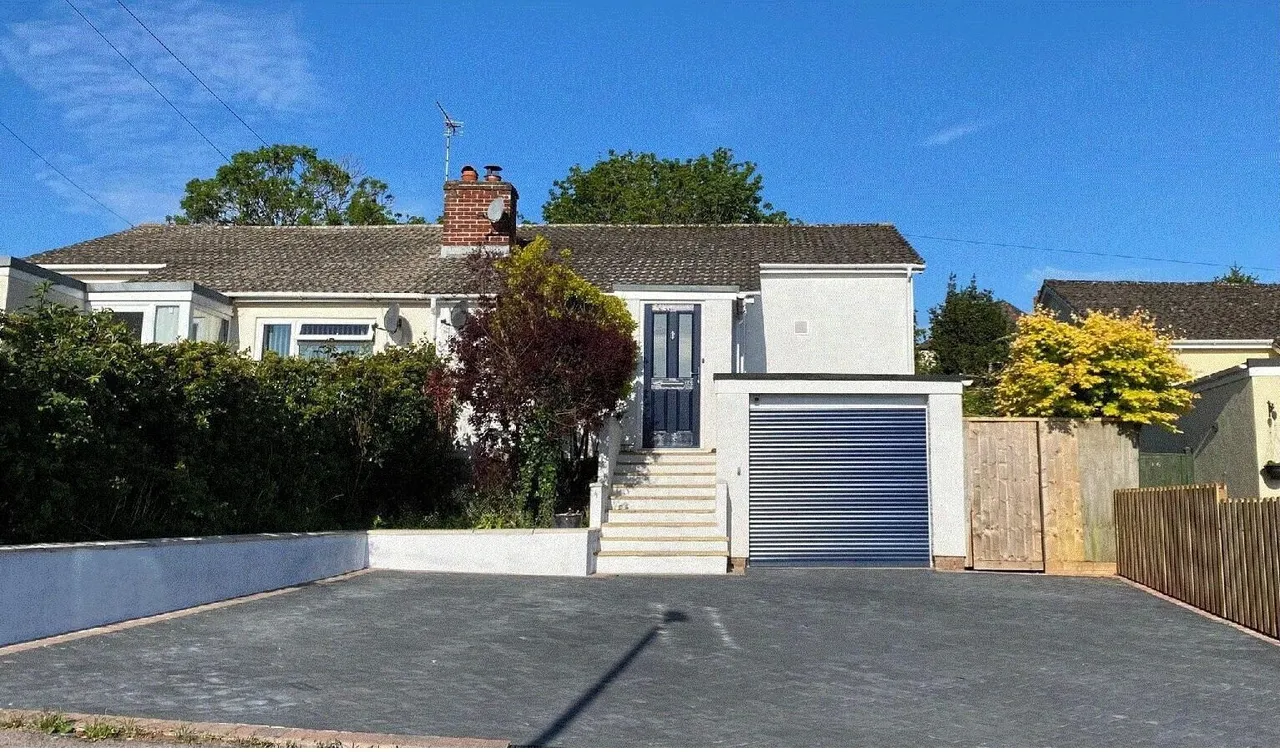 2 bed house for sale, Higher Park, Minehead, TA24