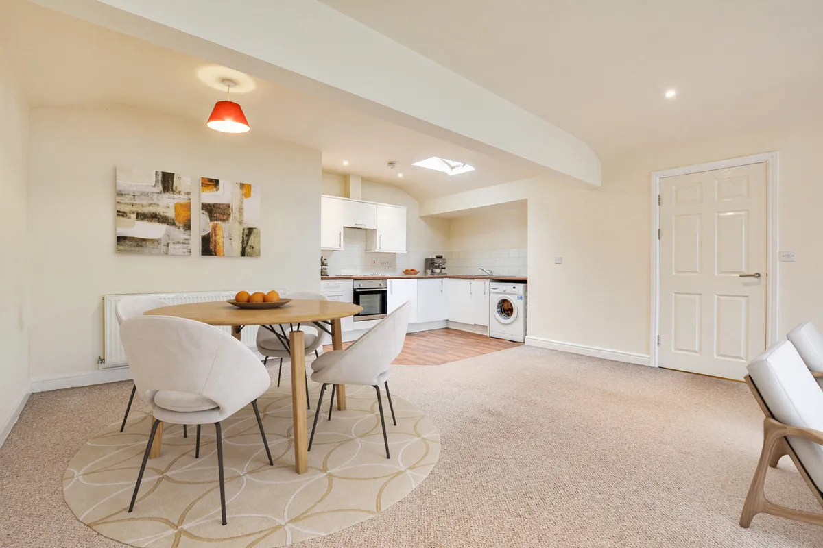 2 bed flat for sale, Charter Court, Preston, PR2