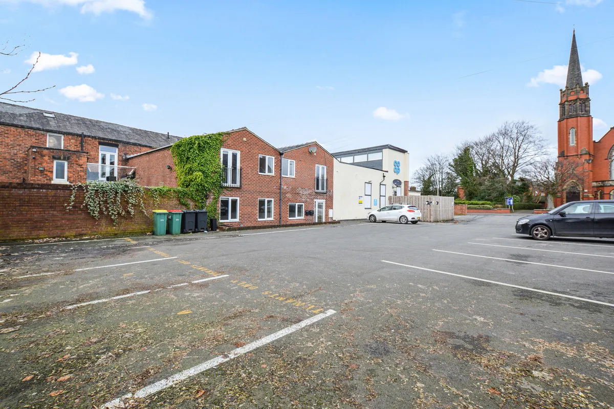 Charter Court, Preston, PR2, photo 8
