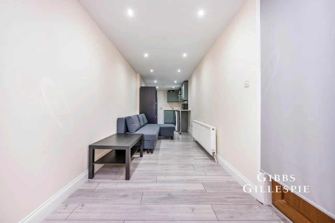 Wimborne Drive, Pinner Fees Apply, HA5, photo 8