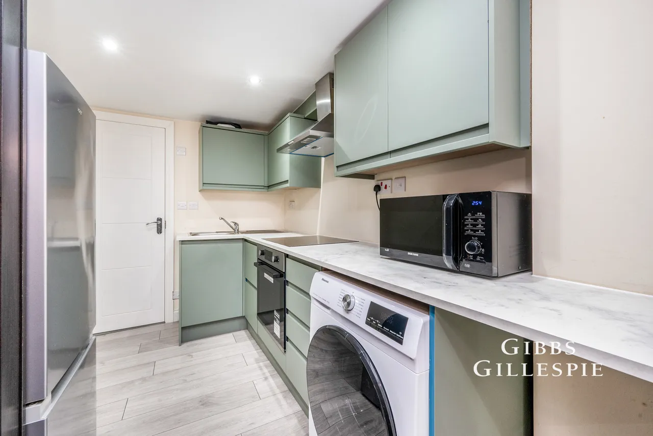 flat to rent, Wimborne Drive, Pinner Fees Apply, HA5