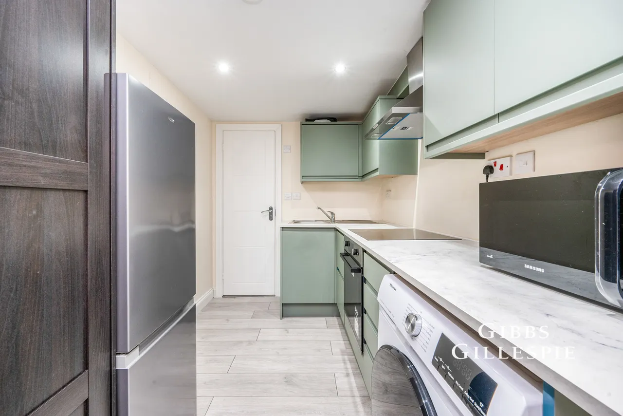 Wimborne Drive, Pinner Fees Apply, HA5, photo 6