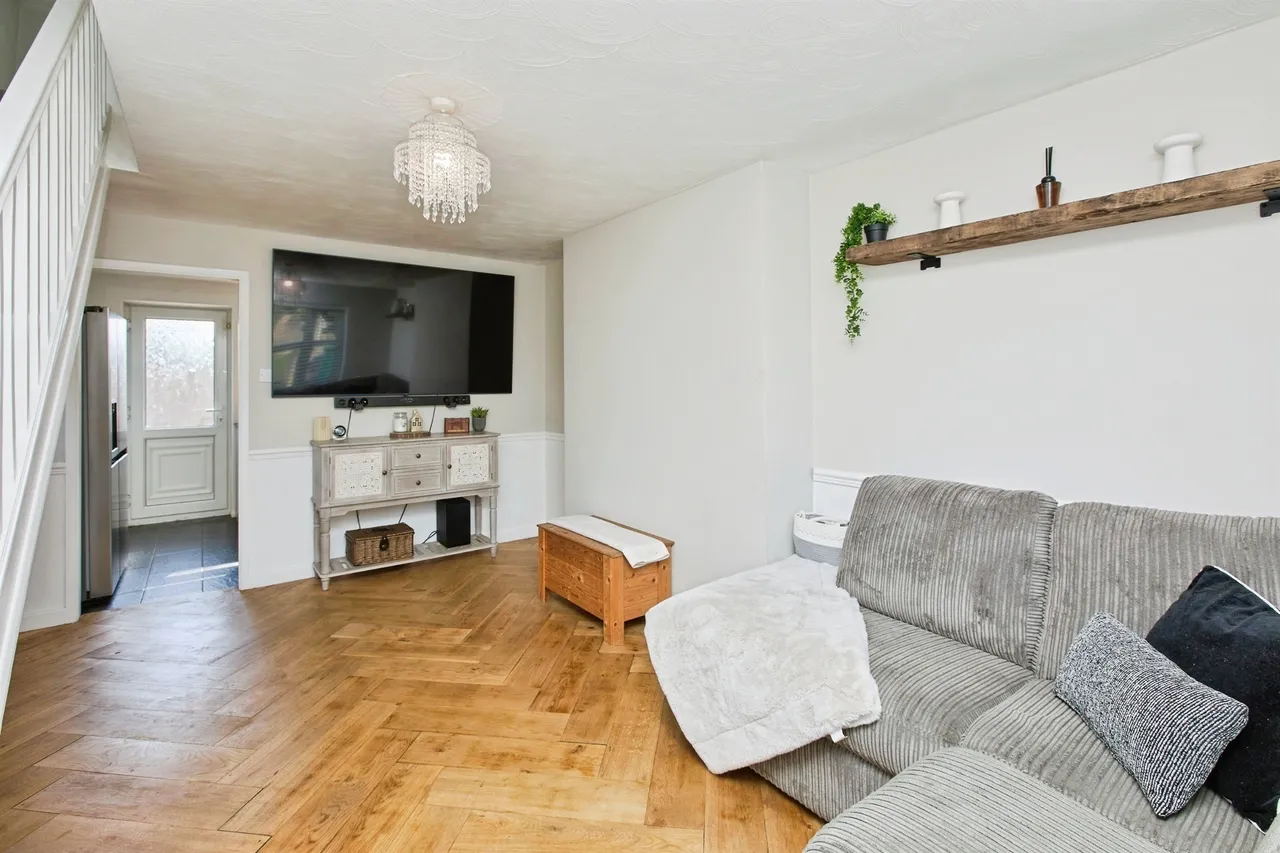 Finch Close, Woodville, DE11, photo 7