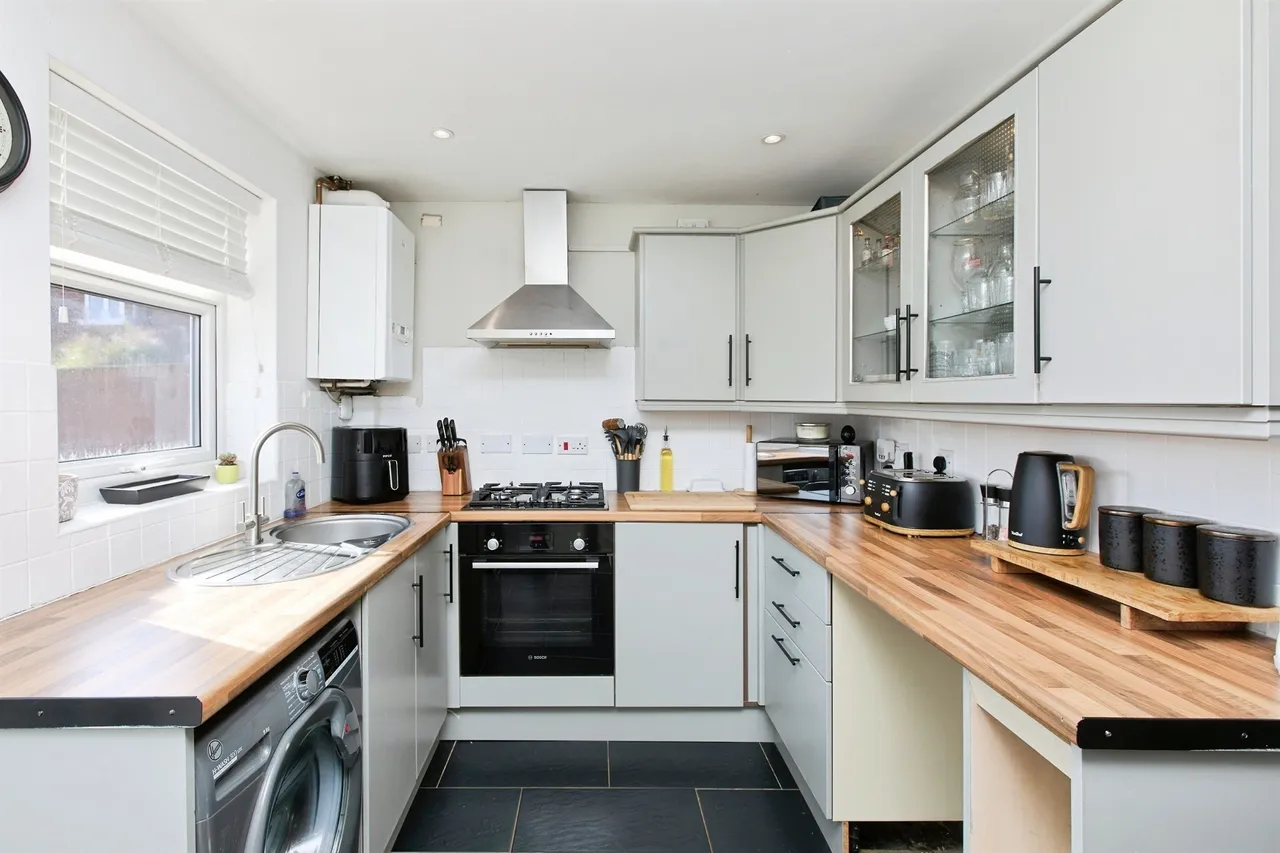 Finch Close, Woodville, DE11, photo 16