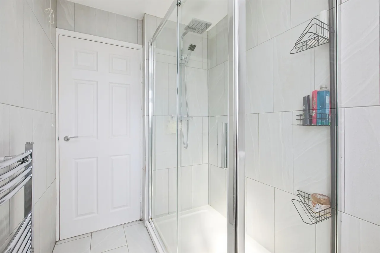 Finch Close, Woodville, DE11, photo 12