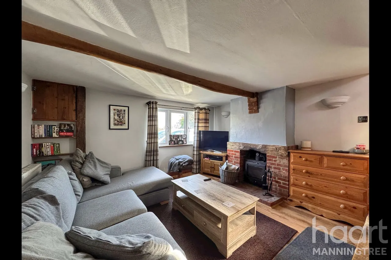 Clacton Road, Horsley Cross, CO11, photo 2