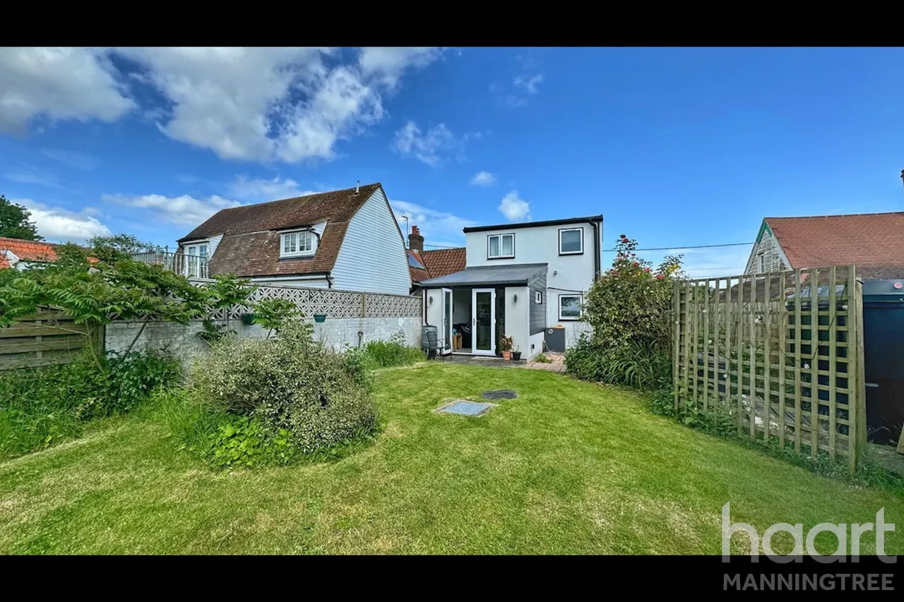 Clacton Road, Horsley Cross, CO11, photo 17