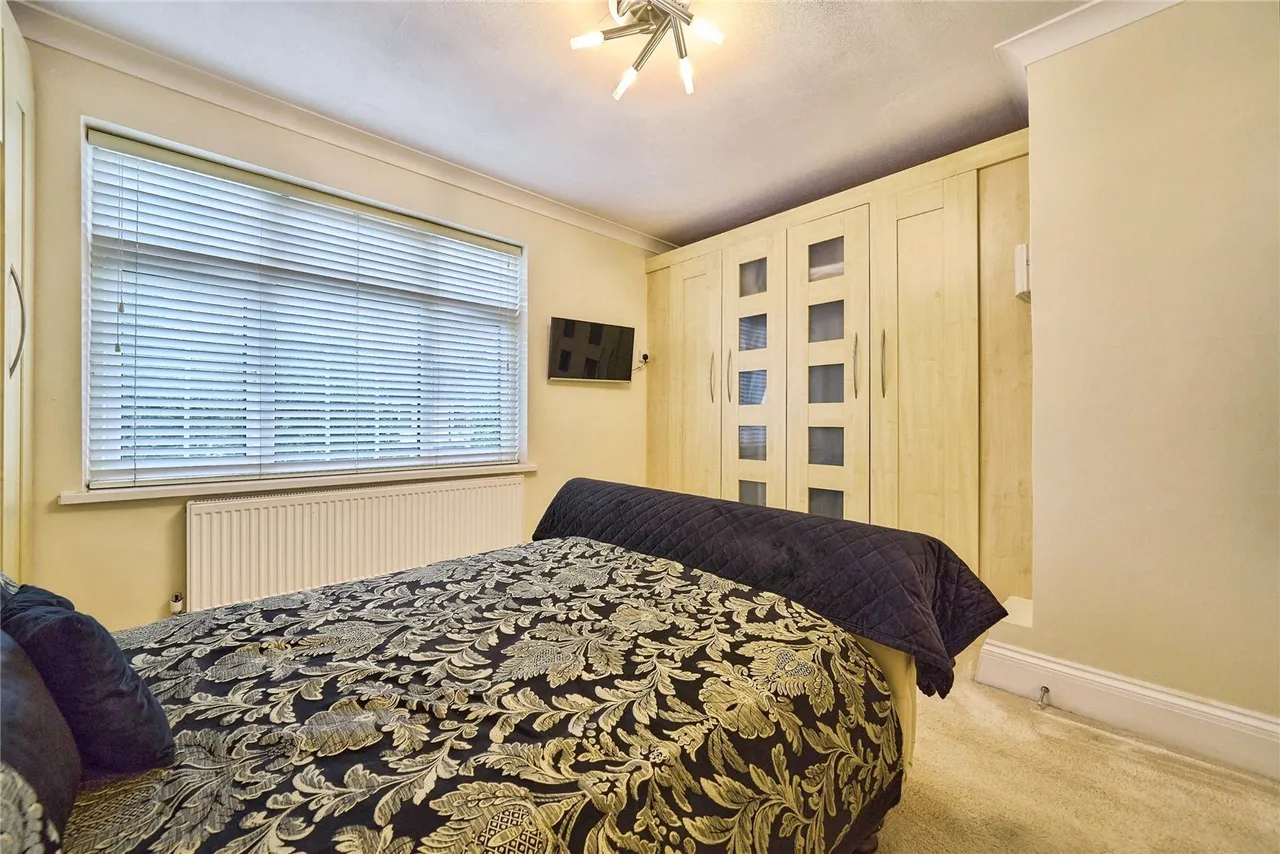 Grasmere Gardens, Ilford, IG4, photo 12