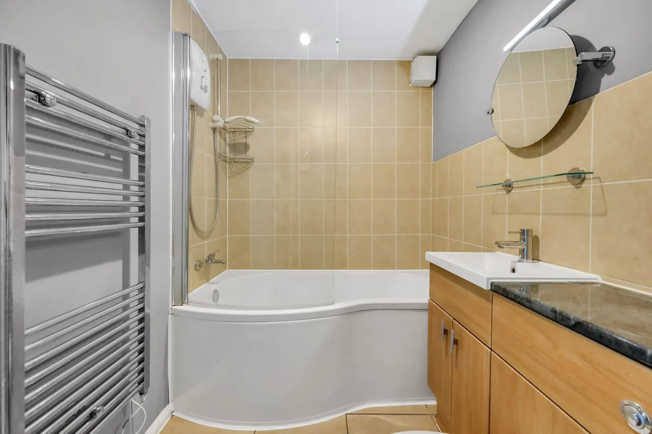 Draycott Close, London, NW2, photo 5