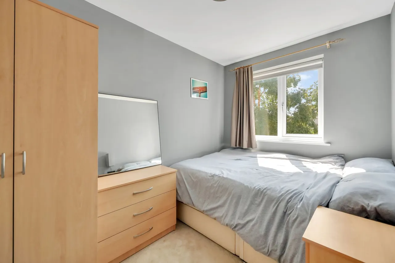 Draycott Close, London, NW2, photo 4