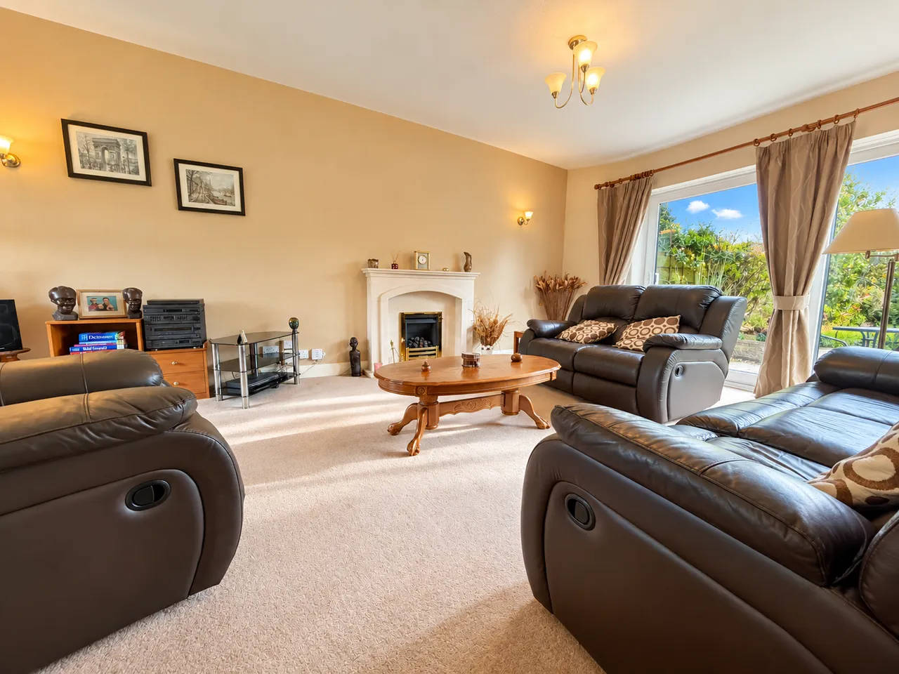 Aintree Close, Stockport, SK7, photo 3