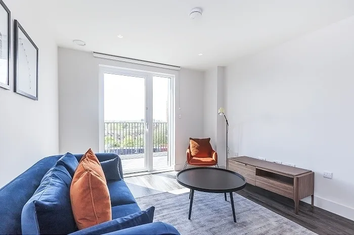 2 bed flat to rent — Moulding Lane London SE14