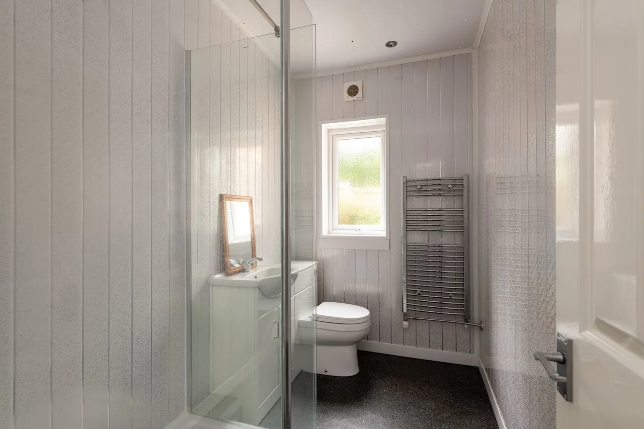 Danley Road, Minster On Sea, ME12, photo 5