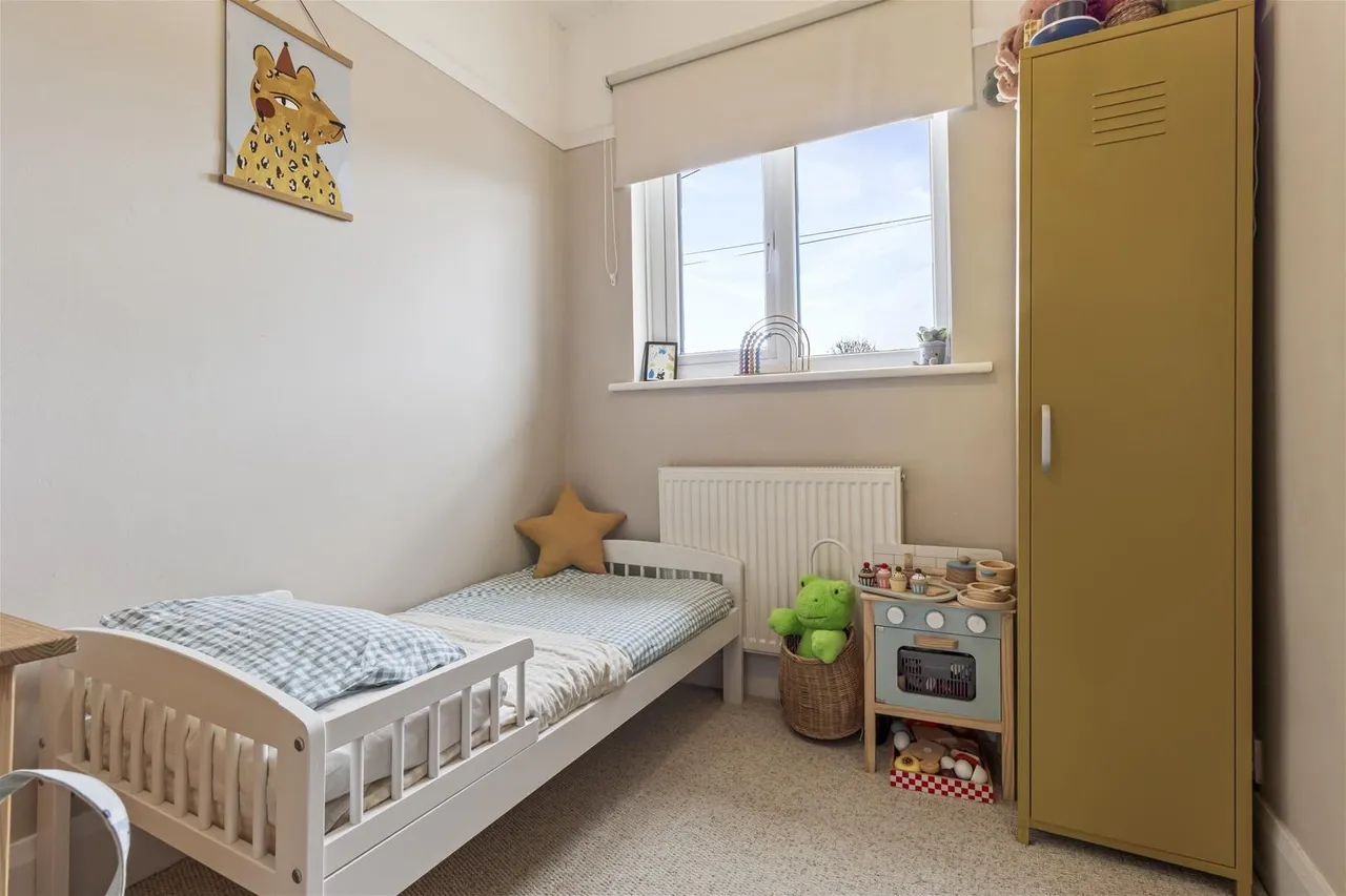 Turner Road, Worthing, photo 12
