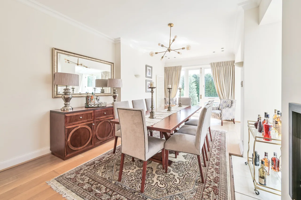 14 Orchard Avenue, London, photo 7