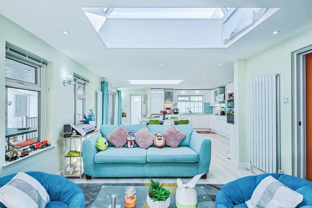 The Crescent, Southwick, BRIGHTON, photo 2