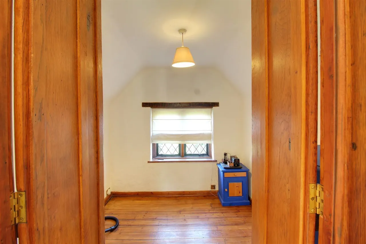 4 Great North Road, Brookmans Park AL9 6NF, photo 20