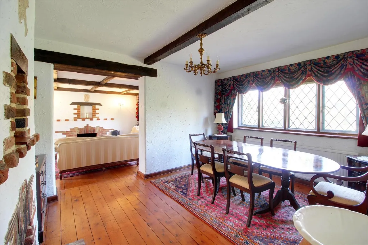 4 Great North Road, Brookmans Park AL9 6NF, photo 12