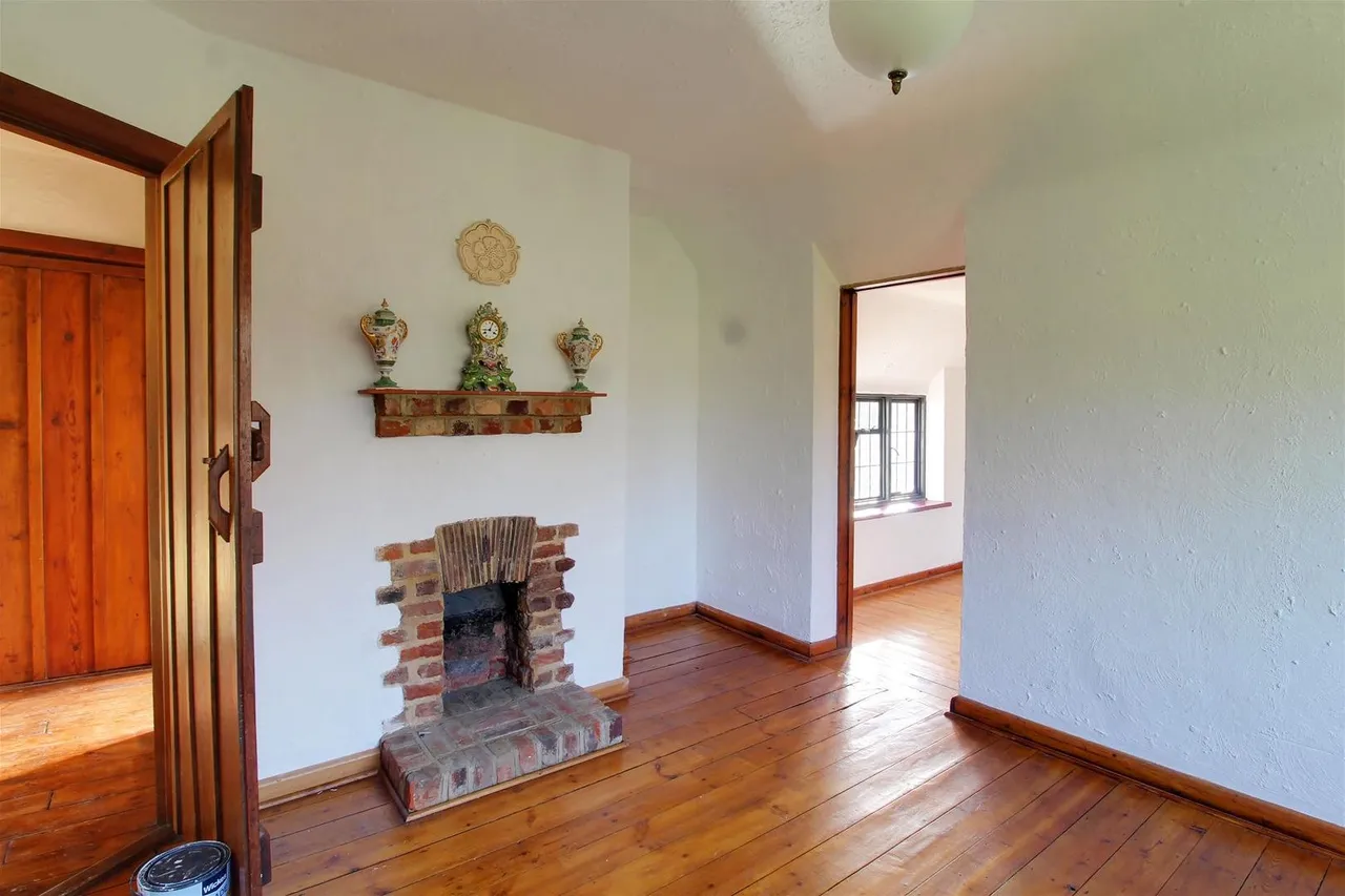 4 Great North Road, Brookmans Park AL9 6NF, photo 23