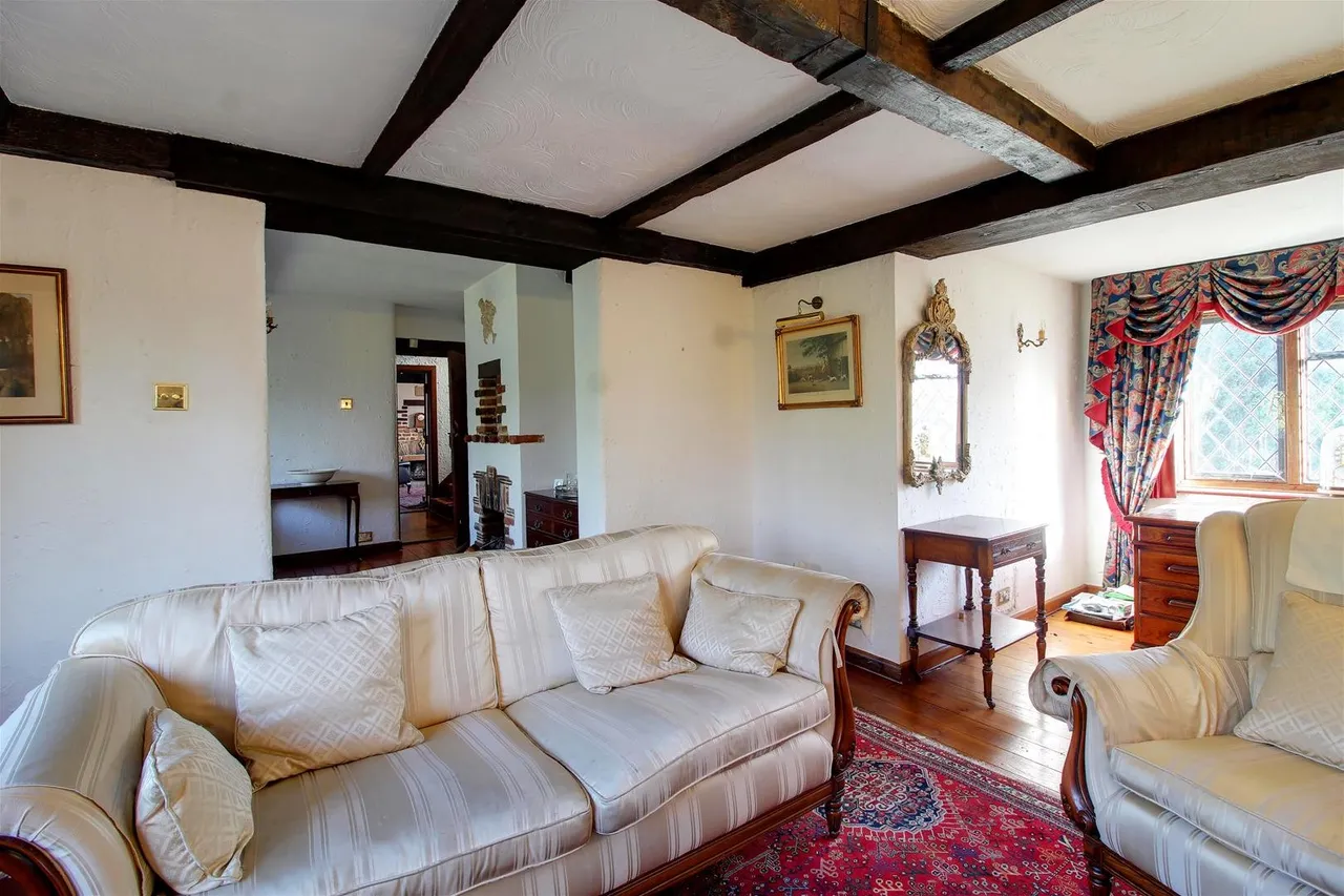 4 Great North Road, Brookmans Park AL9 6NF, photo 16