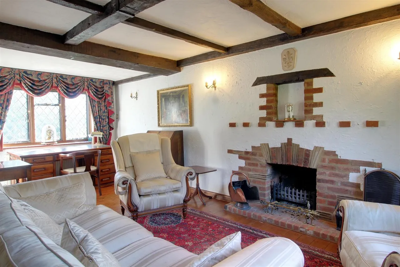 4 Great North Road, Brookmans Park AL9 6NF, photo 15