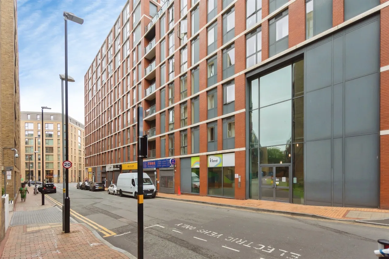 Essex Street, Birmingham, photo 2