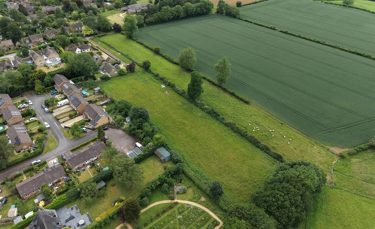 Land off Backside Lane, Sibford Gower, OX15 5SA, photo 4