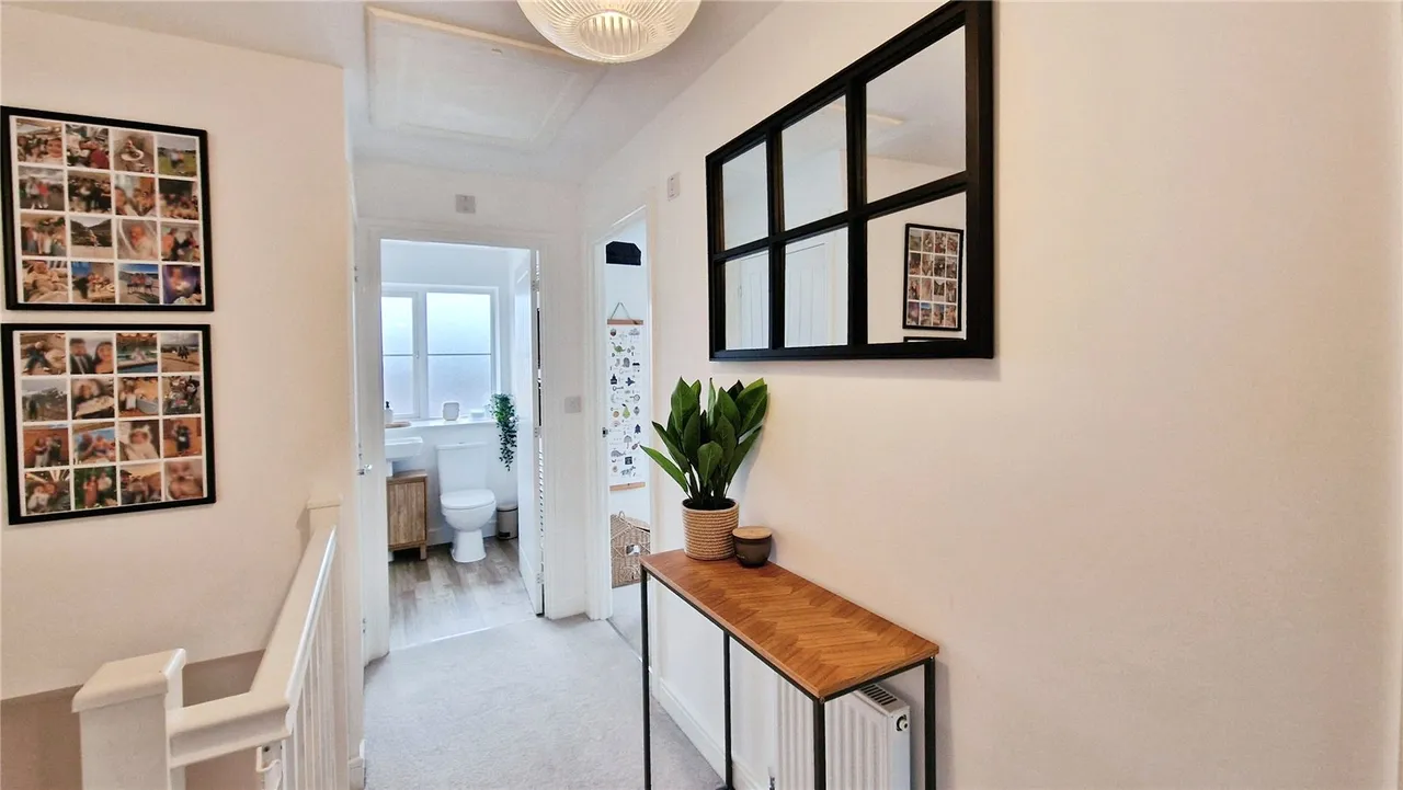 Sumner Chase, Binfield, RG42, photo 7
