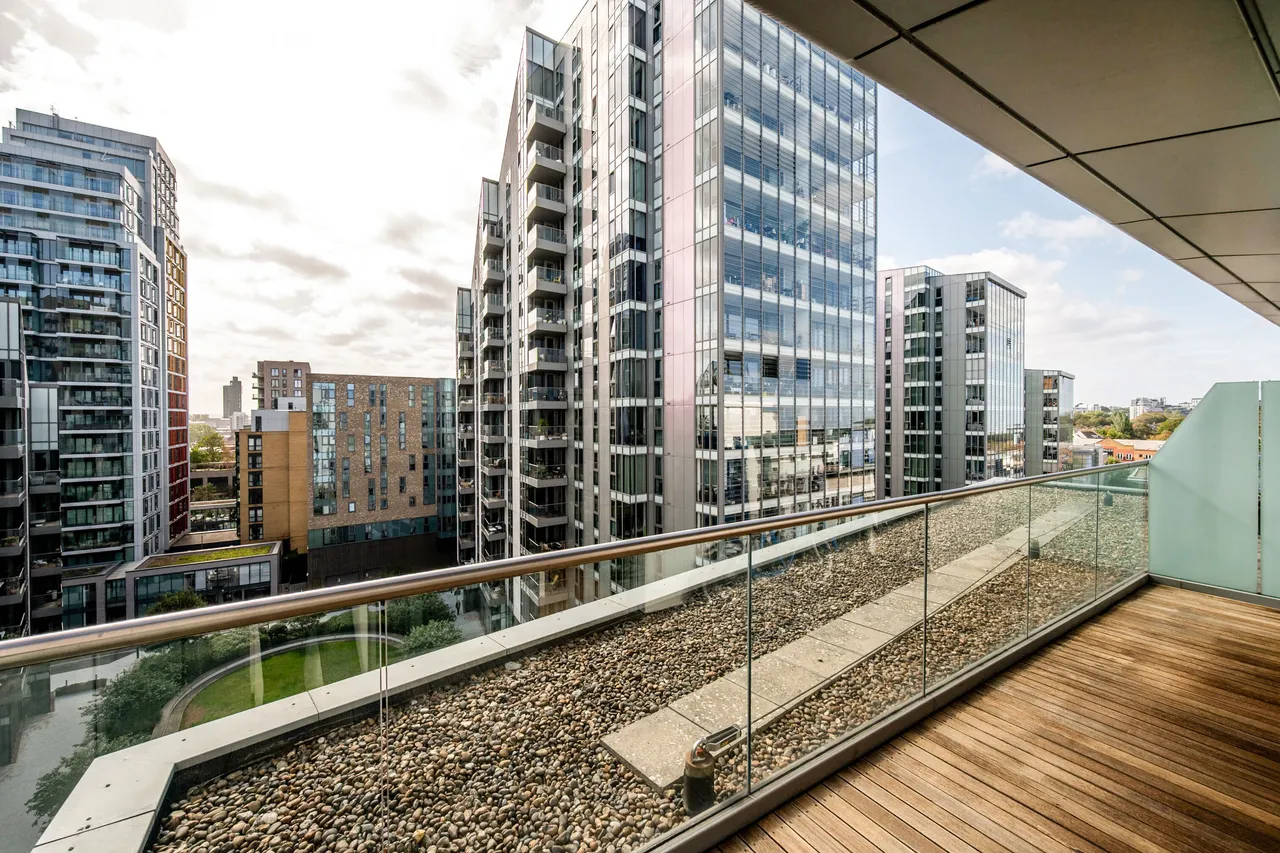 London, SW18, photo 20