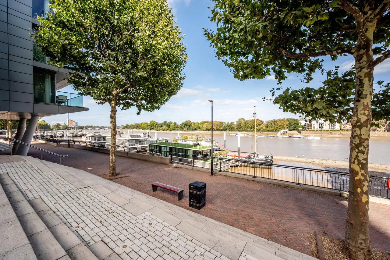 London, SW18, photo 9