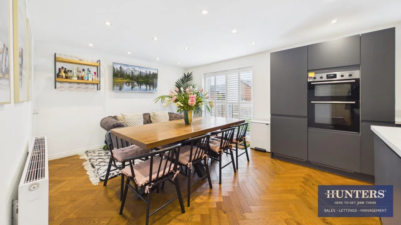 Angelica Gardens, Moorside, SR3, photo 11