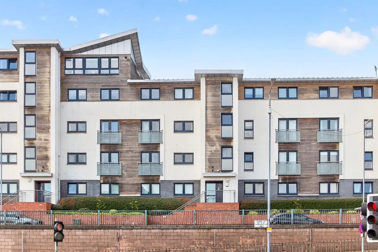 2 bed flat for sale — Springburn Road, Glasgow