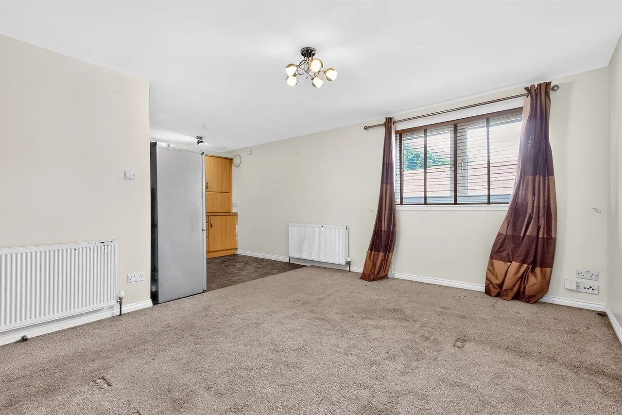 Springburn Road, Glasgow, photo 6