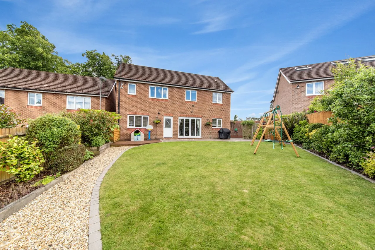 Nightingale Grove, Rednal, Birmingham, B45 9UF, photo 27