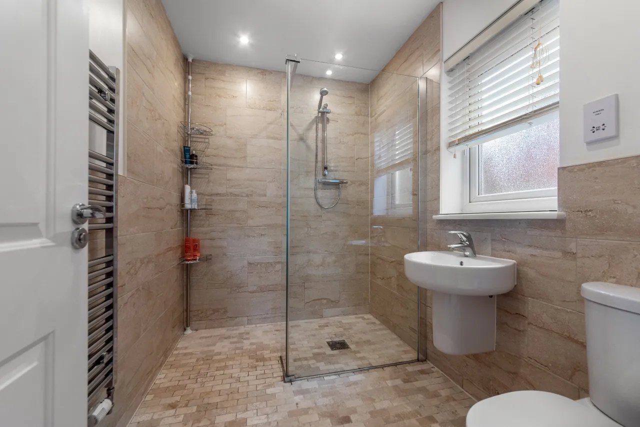 Nightingale Grove, Rednal, Birmingham, B45 9UF, photo 15