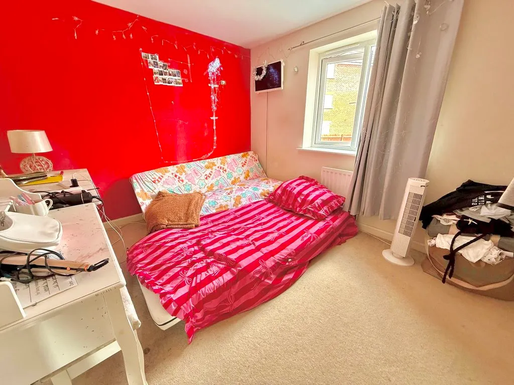 Fieldstone, Houghton Regis LU5 5QU, photo 9