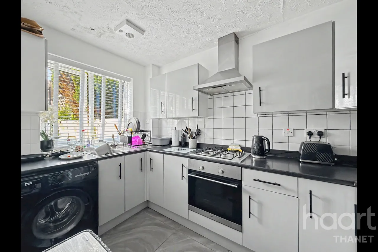Roseacre Court, Margate, CT9, photo 5