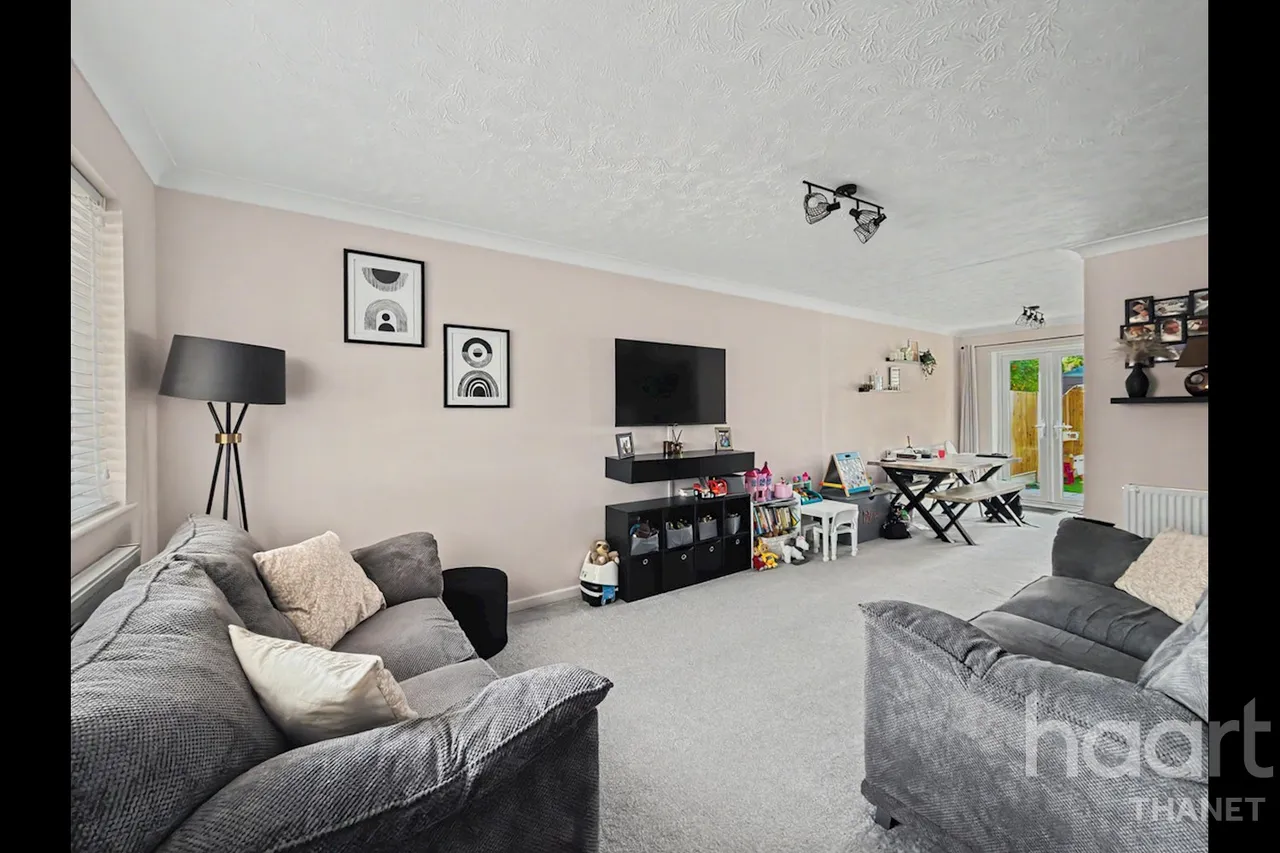 Roseacre Court, Margate, CT9, photo 2