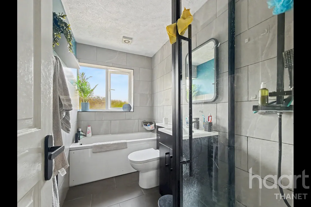Roseacre Court, Margate, CT9, photo 8