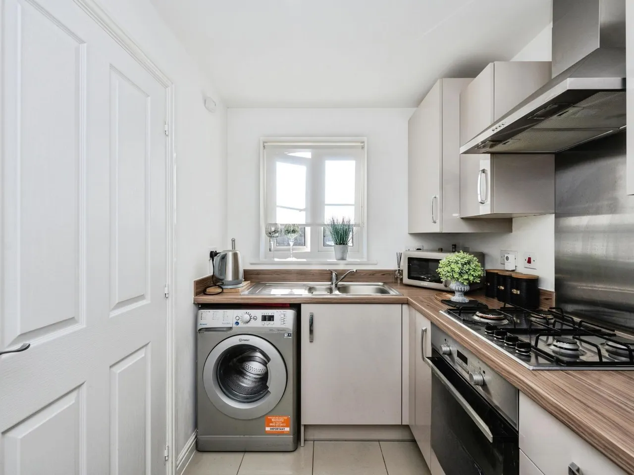 Stryd Y Maswr, Llanelli, SA15, photo 6