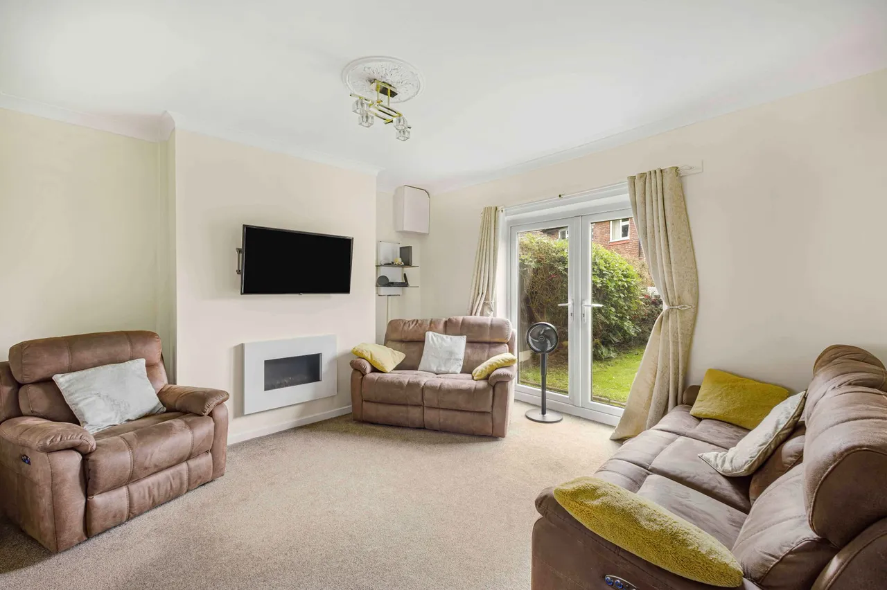 Derbyshire Avenue, Stretford, Manchester, M32 9LT, photo 4