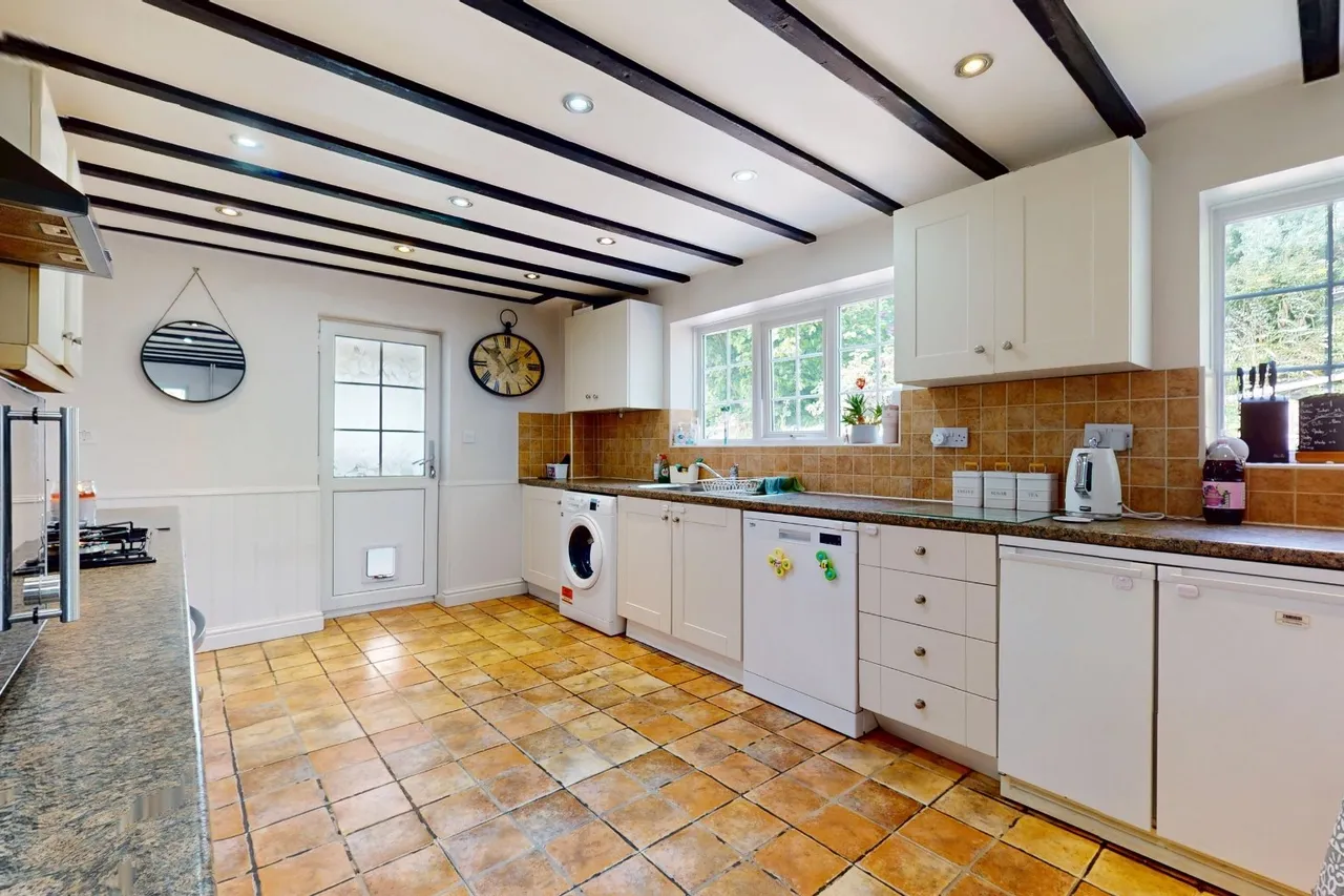 Mannerley Lane, Overdale, Telford TF3 5AX, photo 6