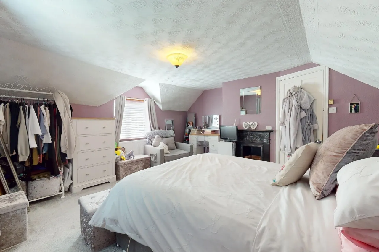 Mannerley Lane, Overdale, Telford TF3 5AX, photo 9