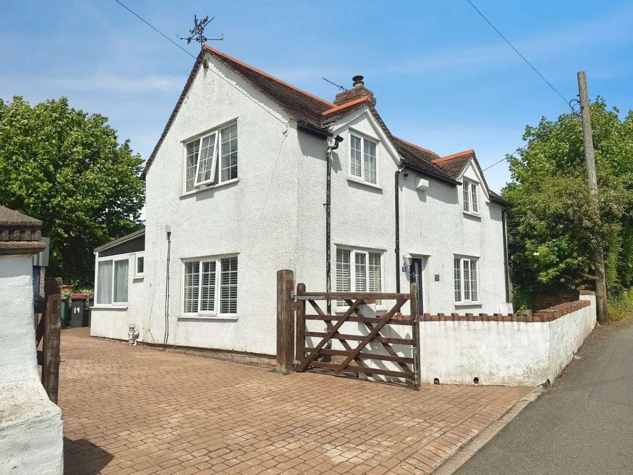 3 bed house for sale — Mannerley Lane, Overdale, Telford TF3 5AX