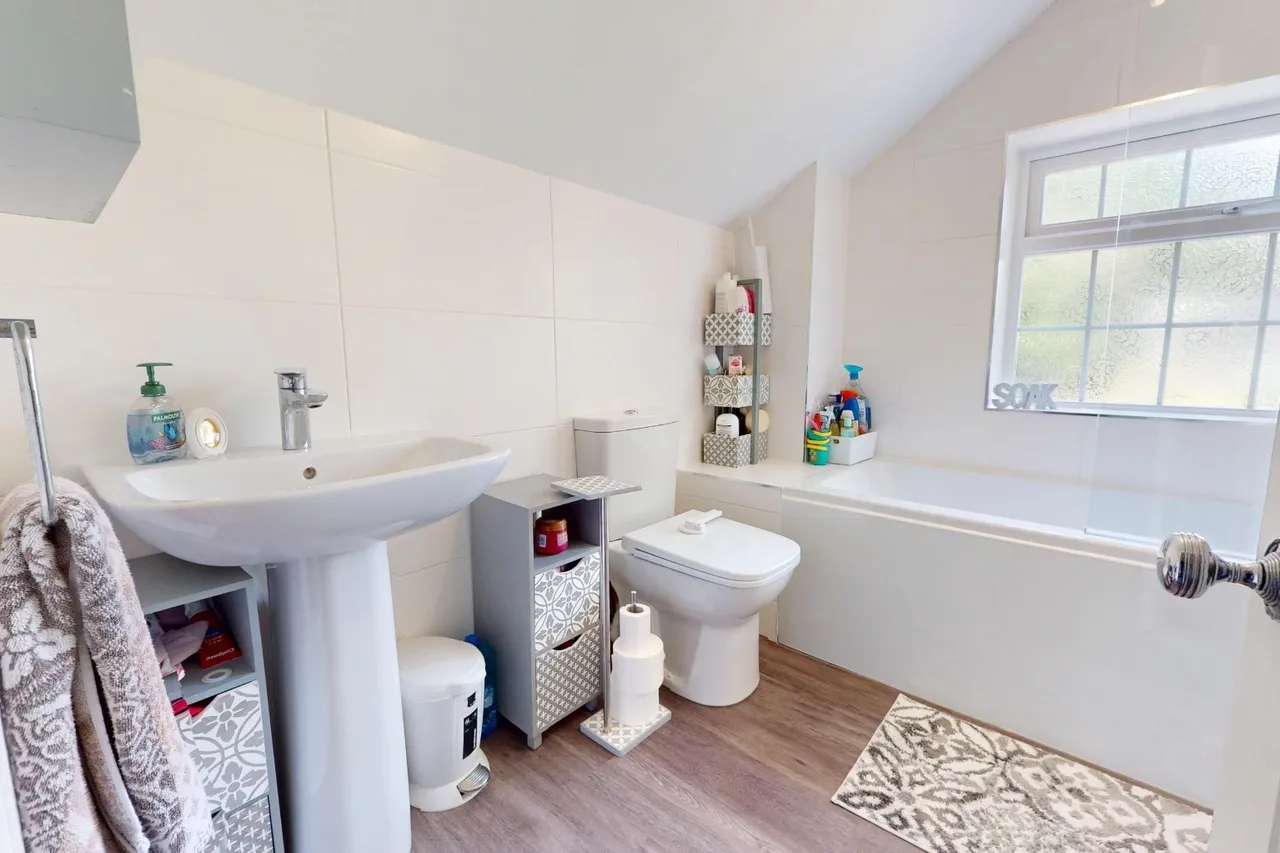 Mannerley Lane, Overdale, Telford TF3 5AX, photo 15