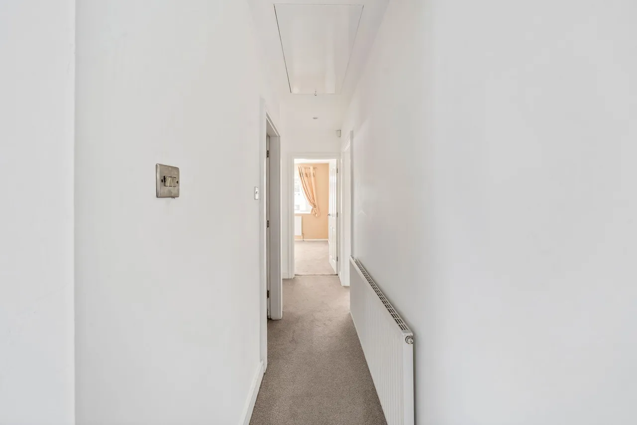 Dryden Avenue, Ashton-In-Makerfield, WN4, photo 15