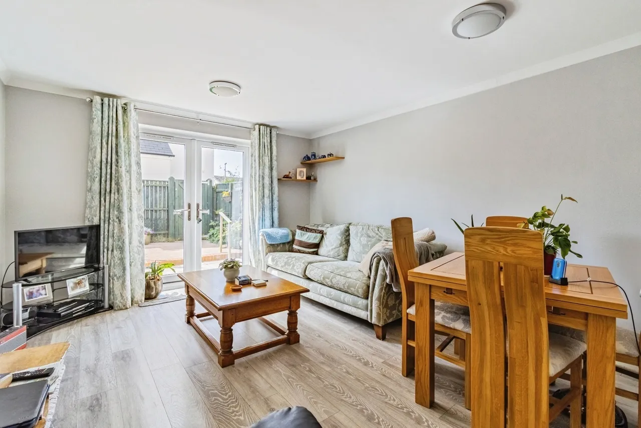 Osborn Close, Newton Abbot, TQ12, photo 6