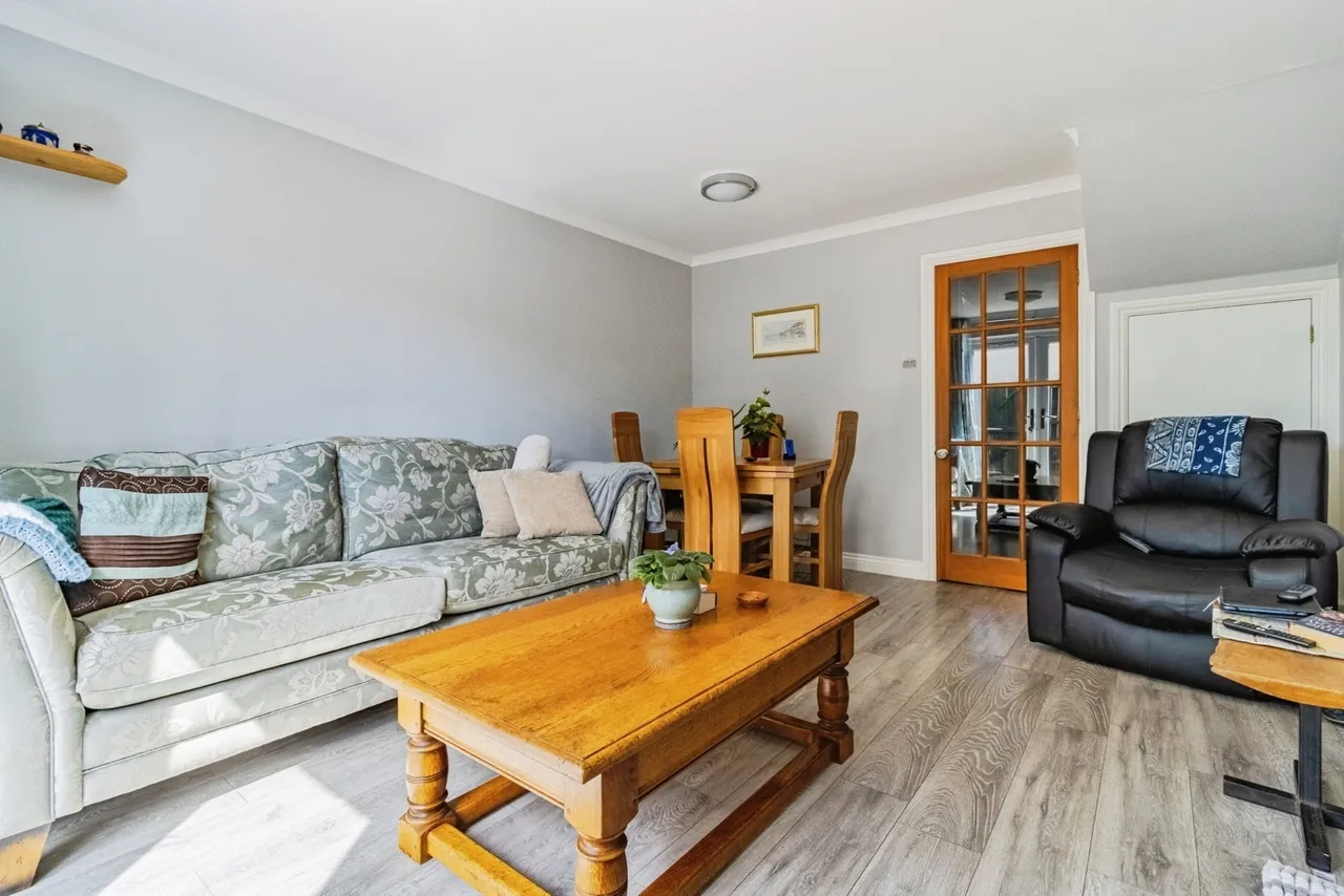 Osborn Close, Newton Abbot, TQ12, photo 5