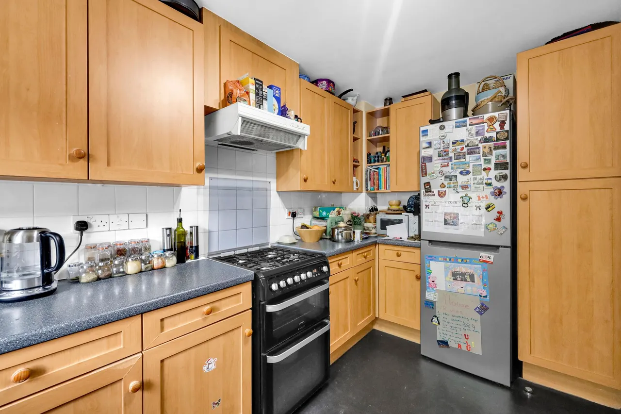 Pamela Court, London, NW10, photo 8