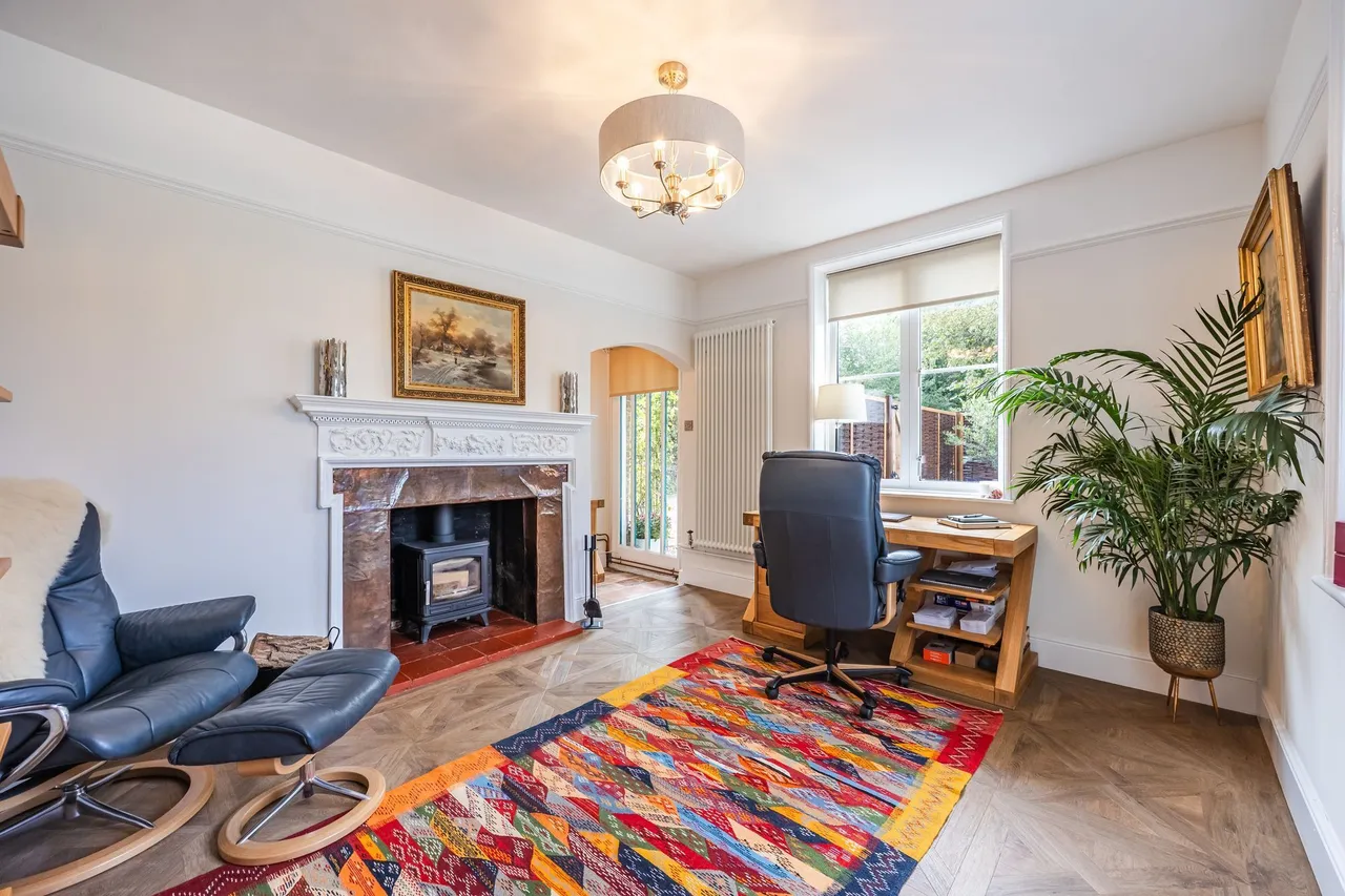 An Impressive Home with Incredible Vi, photo 7
